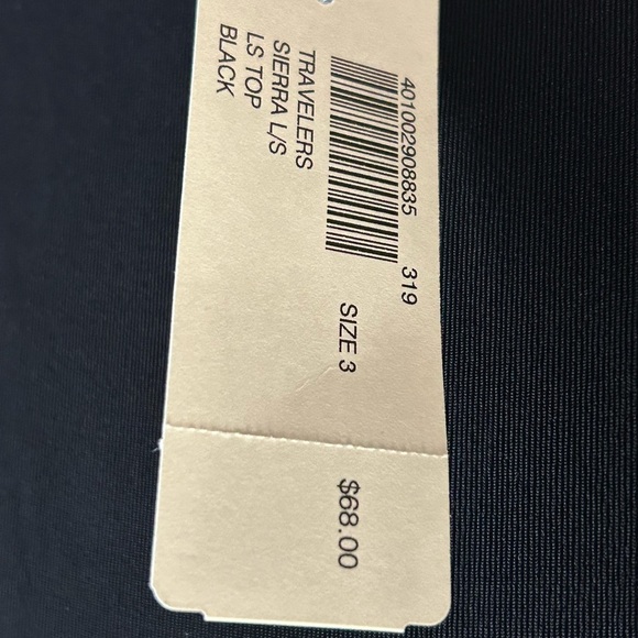 Chico's /Travelers/NWT/ Elegant /Black Long Sleeve Top/ size 3 - Picture 5 of 7